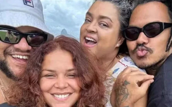 Gominho, Ju de Paulla, Preta Gil e Duh Marinho