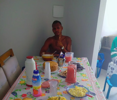 Marcus Vinícius foi morto enquanto trabalhava por Reprodução