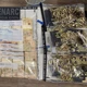 Imagem - Gerente do tráfico é presa com drogas, munições e quase R$ 30 mil em Feira de Santana