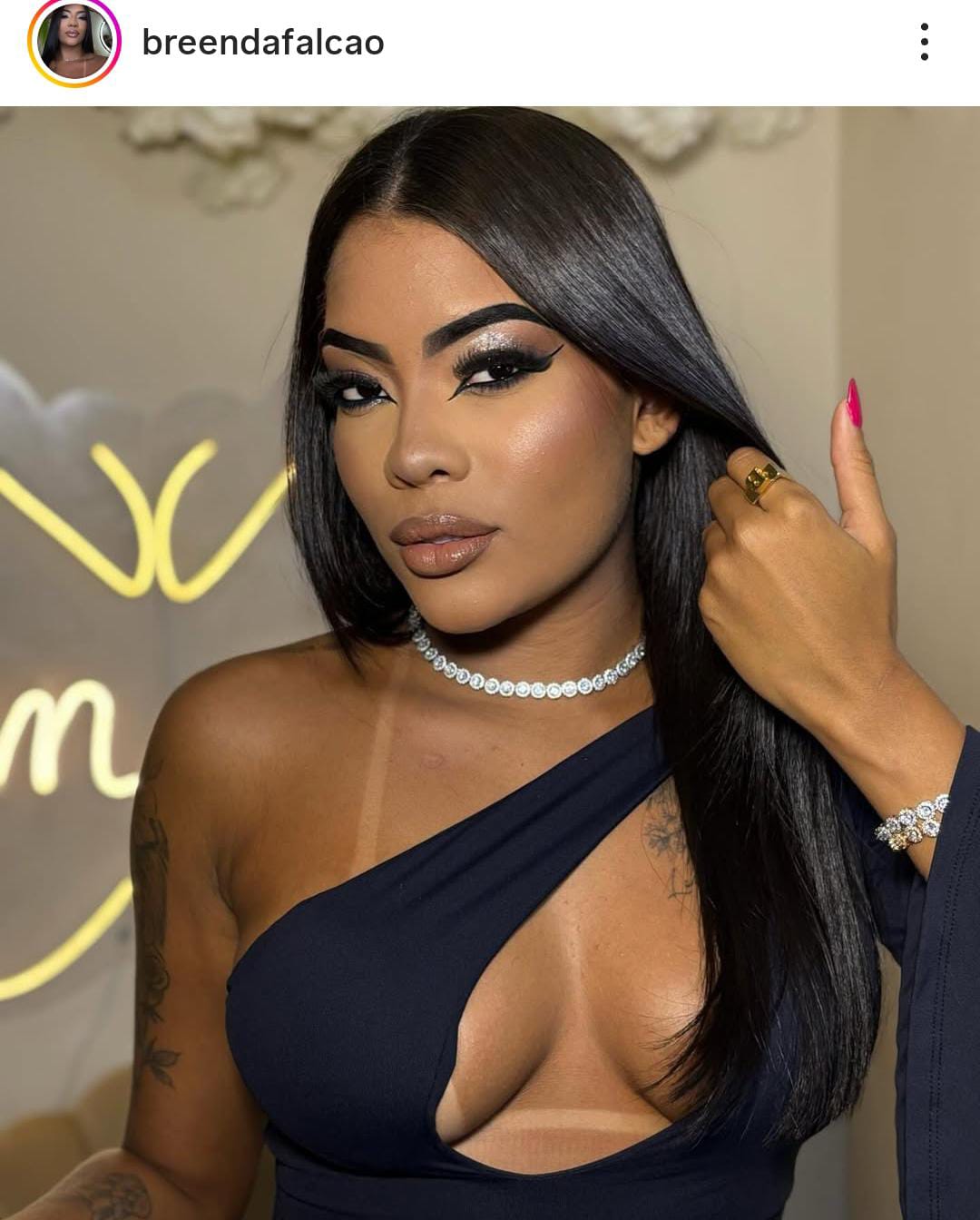 Influenciadora Brenda Falcão tem irmão gêmeo assassinado por Redes sociais 