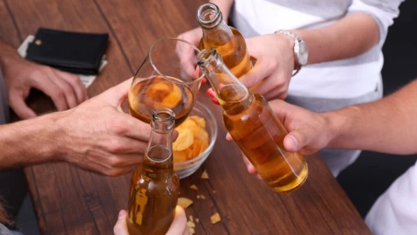 Bebidas alcoólicas por Shutterstock