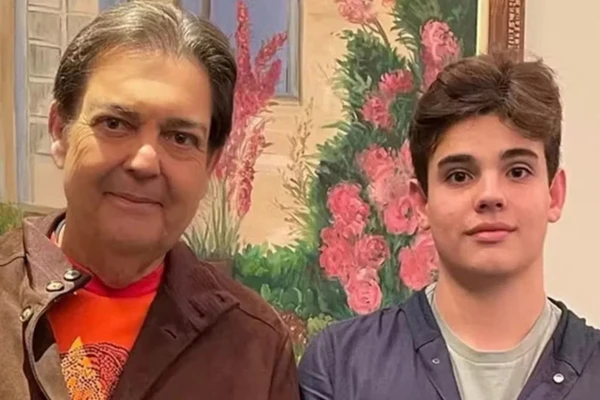 Faustão e filho caçula Rodrigo Silva por Reprodução