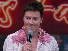Imagem - 'Segredo' de Rodrigo Faro é revelado e apresentador baixa as calças na Dança dos Famosos