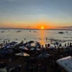 Imagem - FOTOS: pôr do sol lota praia do Porto da Barra em plena segunda-feira de inverno