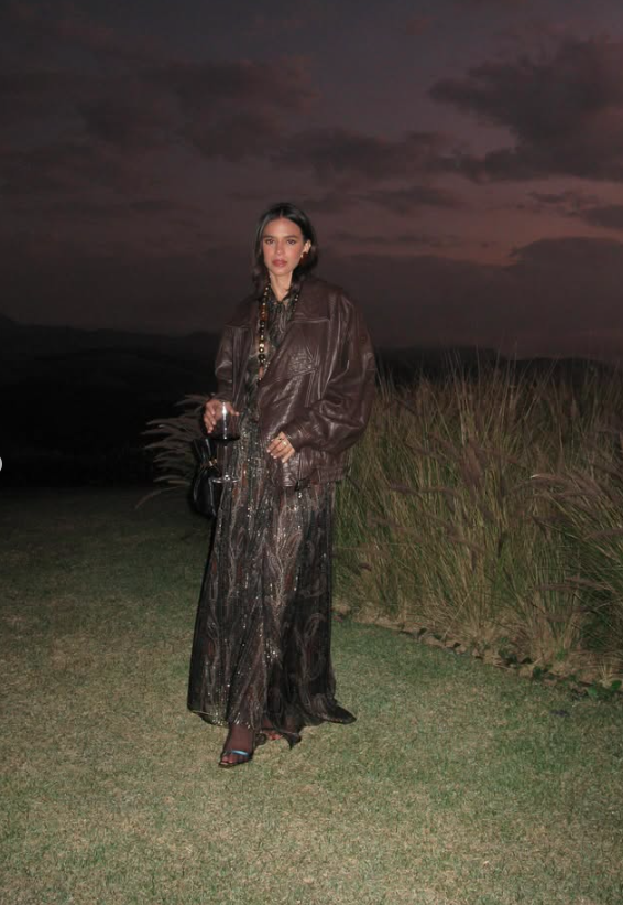 Bruna Marquezine usa look avaliado em mais de R$ 100 mil por Reprodução | Redes Sociais