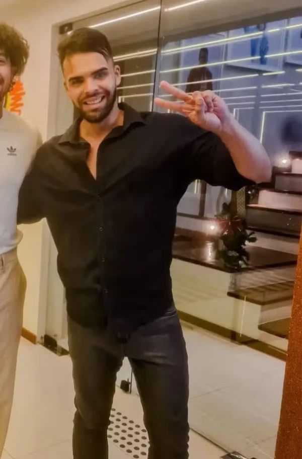 Daniel Torres por Reprodução