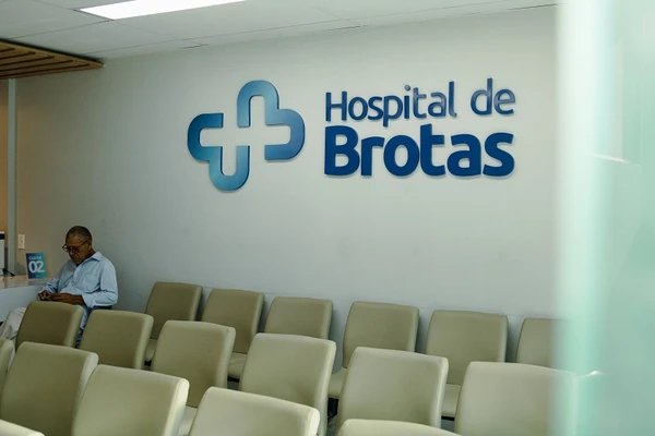 Hospital com atendimento exclusivo para beneficiários Planserv por Divulgação