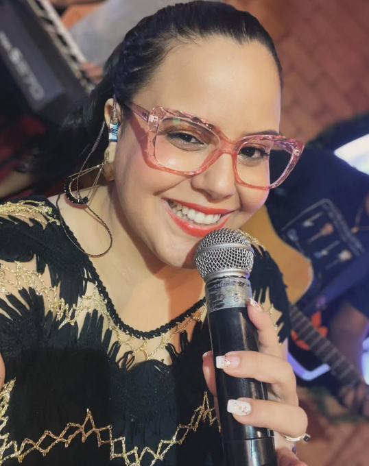 Luna Alves por Luna Alves