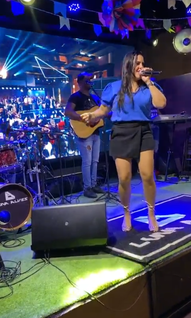 Luna Alves por Luna Alves