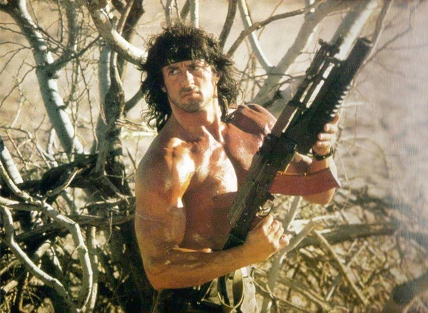  Sylvester Stallone em Rambo III (1988)