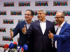 Imagem - Jerônimo troca secretários em busca de oxigenação no governo