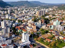 Imagem - Prefeitura abre inscrição para concurso com mais de 100 vagas e salários de até R$ 21,6 mil