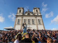 Imagem - Procissão dos Nós leva centenas de fiéis em devoção à Santa Dulce dos Pobres