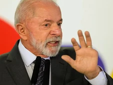 Imagem - Lula anuncia nesta quarta R$ 30 bilhões para empresas afetadas por tarifaço