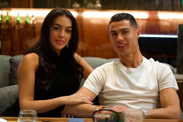 Cristiano Rodrigues pediu Georgina Rodríguez em casamento por Reprodução
