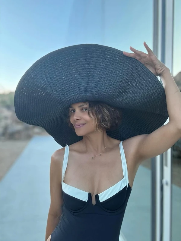 Halle Berry por Reprodução/Instagram