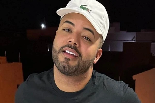 Hytalo Santos por Reprodução