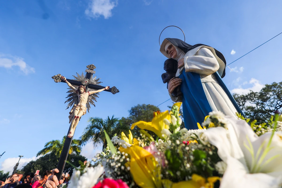 Procissão dos Nós por Marina Silva/CORREIO