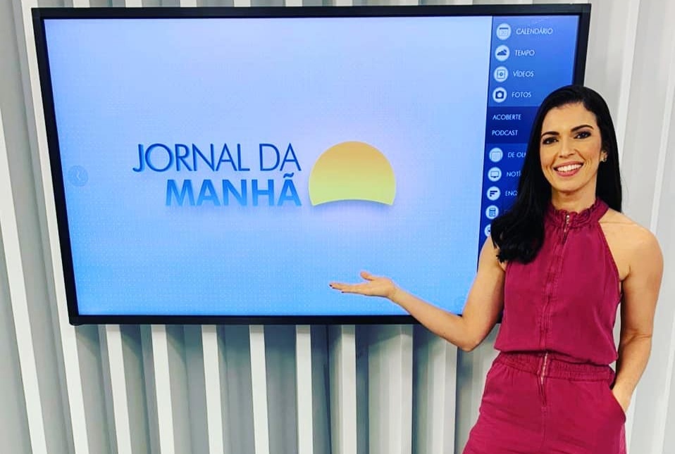 Thaic Carvalho por Reprodução
