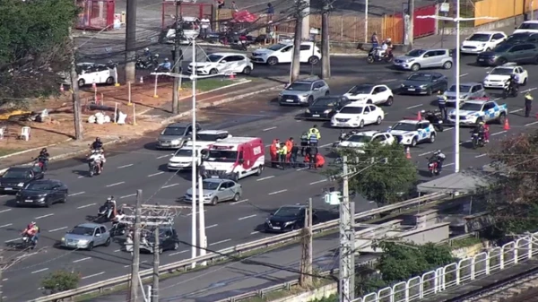 Acidente na Av. ACM