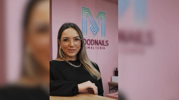 Ana Carolina era dona de esmalteria por Reprodução