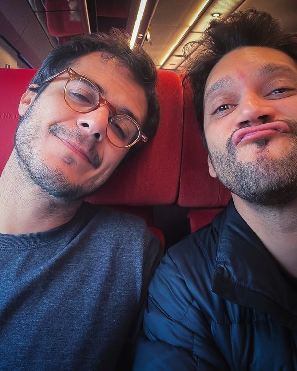Armando Babaioff e Victor Novaes  por Reprodução/Instagram