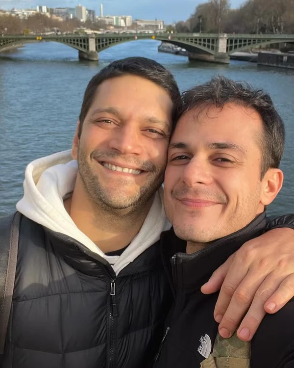 Armando Babaioff e Victor Novaes  por Reprodução/Instagram