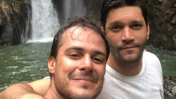 Armando Babaioff e Victor Novaes  por Reprodução/Instagram