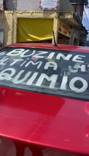 Buzinaço em homenagem a Lysandra Soares por Arquivo pessoal