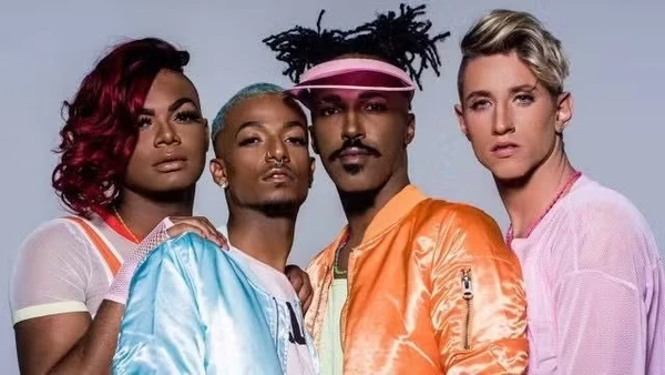 Lukas Oliveira formou em 2018 uma 'gay band' por Divulgação