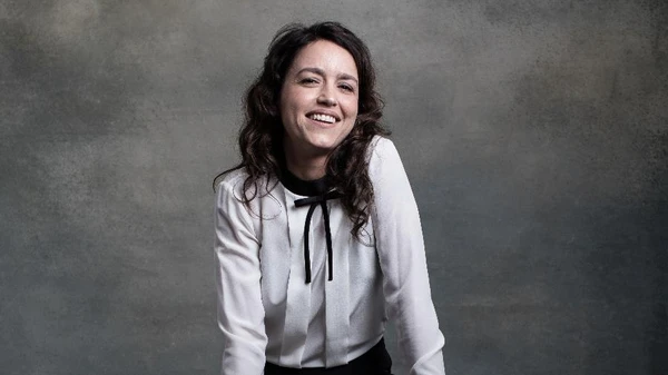 Manuela Dias por Reprodução