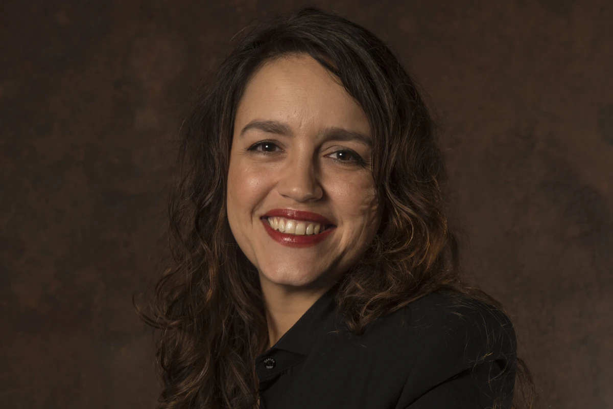 Manuela Dias por Reprodução