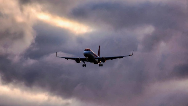 Saiba quais são as rotas de avião mais "agitadas" para se voar por Freepik
