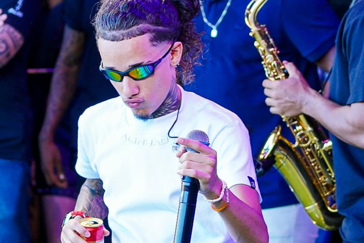 Theuzinho por Redes sociais