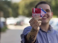 Imagem - Texturizadas e finas: SUS passa a distribuir novos modelos de camisinha