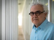 Imagem - MIlton Hatoum é eleito para a Academia Brasileira de Letras
