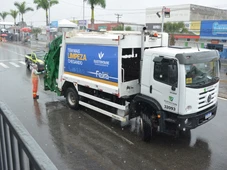 Imagem - Prefeitura notifica donos de terrenos abandonados em Feira; multas podem chegar a R$ 3 mil