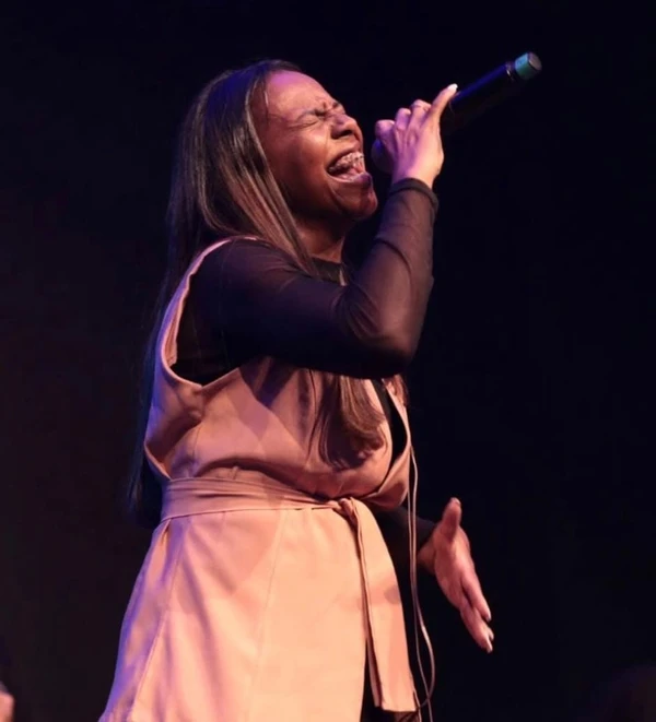 A cantora gospel Sabrina Sá por Reprodução/Instagram