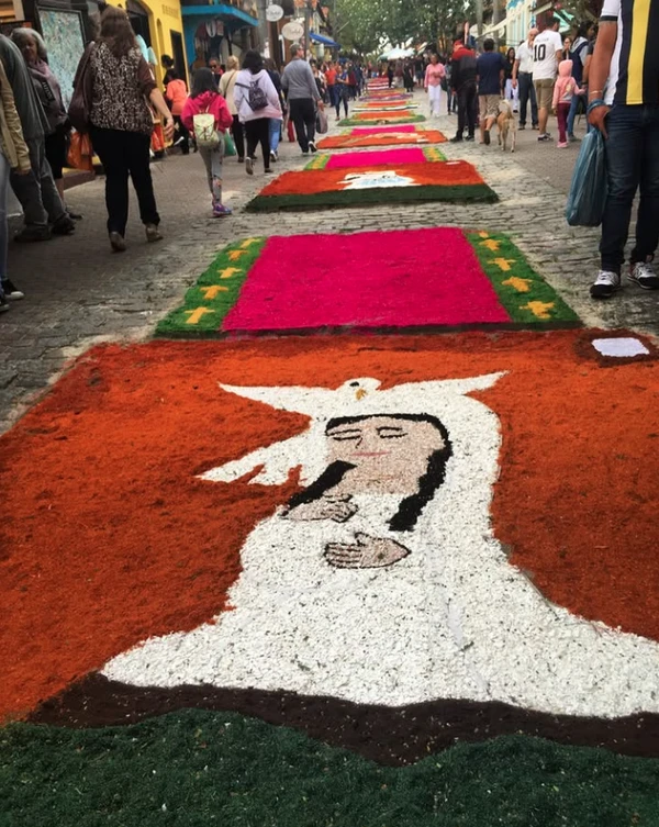 Embu das Artes por Reprodução | Instagram
