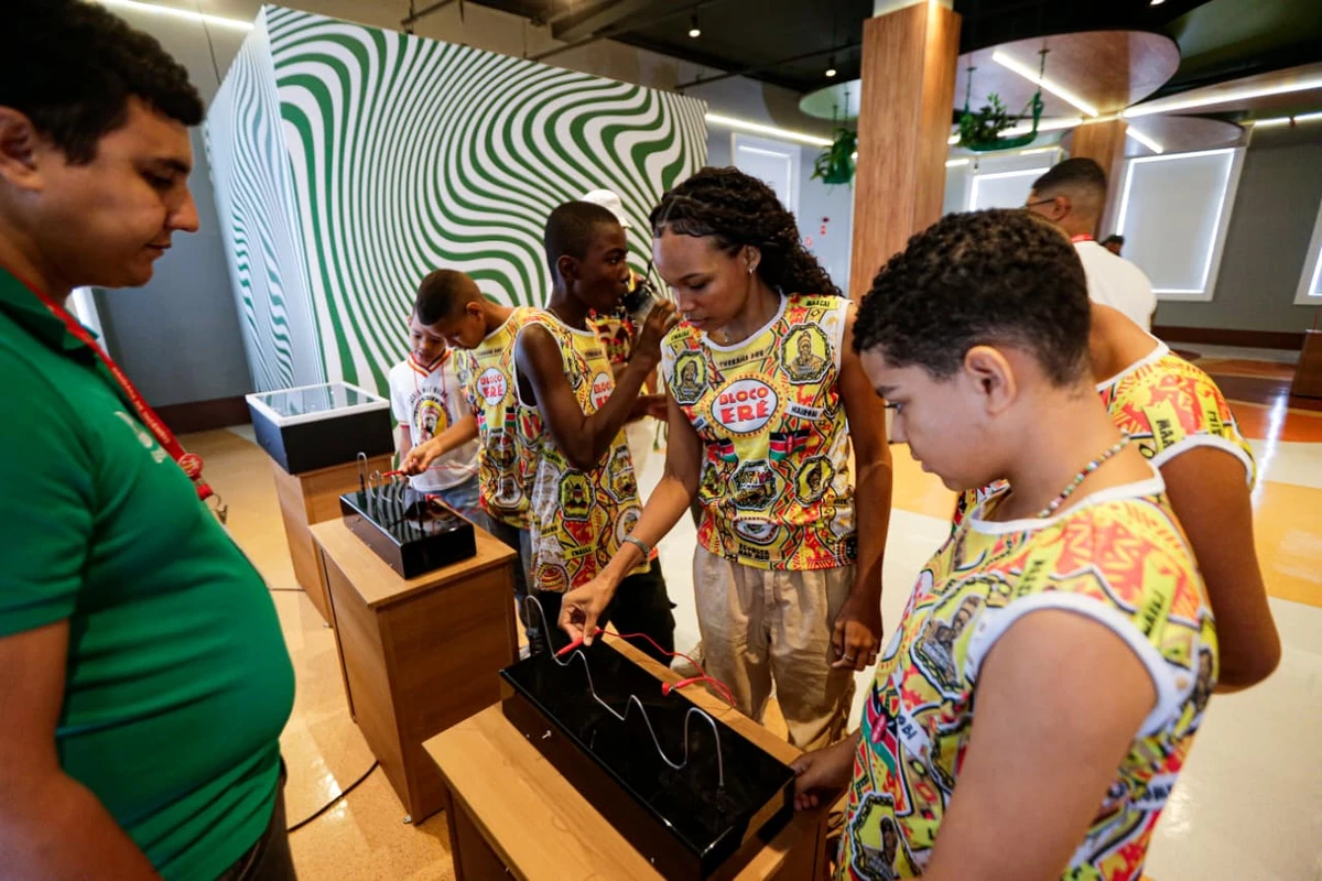Estudantes da Escola Mãe Hilda estiveram no Museu da Energia