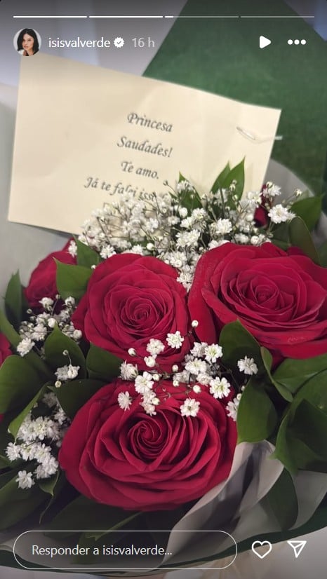 Isis Valverde mostra presente surpresa de Marcus Buaiz por Reprodução / Instagram