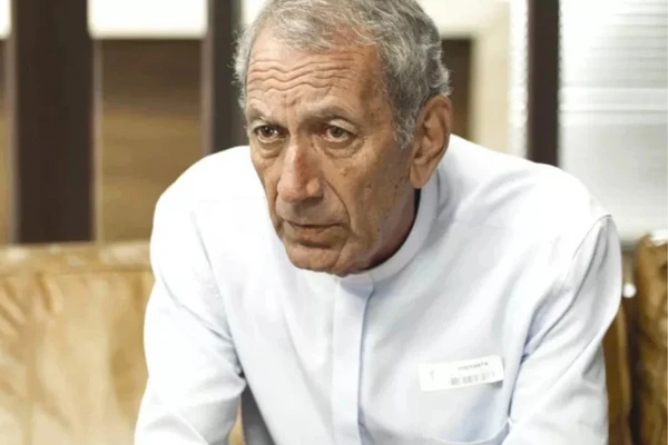 Padre Paulo em "Dona de Mim" por Reprodução