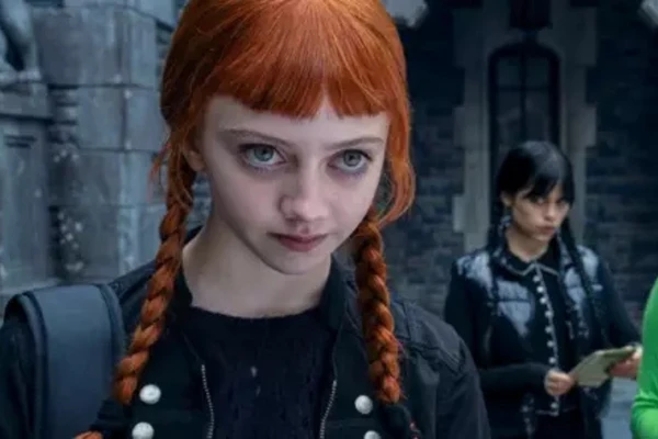 Agnes DeMille em 'Wandinha' - segunda temporada por Reprodução / Instagram