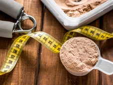 Imagem - Tomar muito Whey Protein pode prejudicar sua saúde; veja como não correr riscos