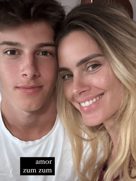 Carolina Dieckmmann e José por Reprodução