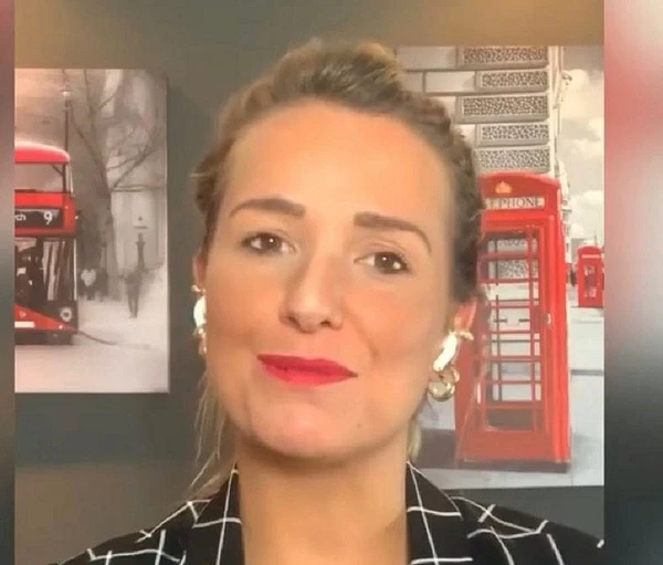 Cátia Raulino