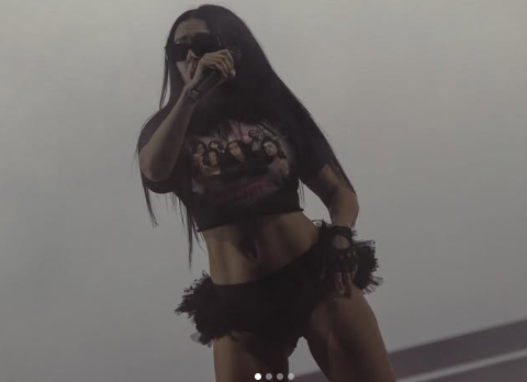 Charli XCWay Out West Festival 2025 por Reprodução / Instagram