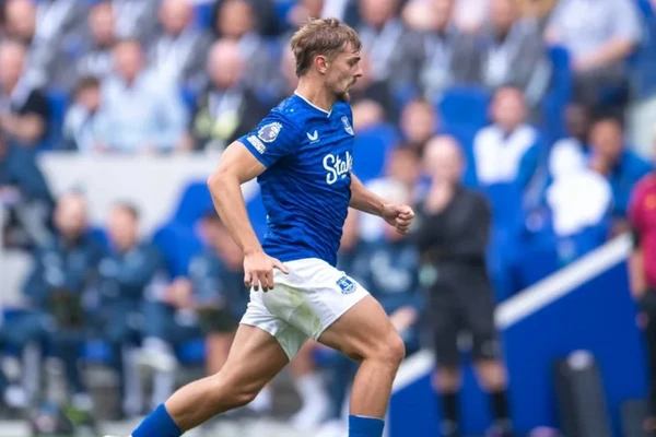 Everton  por Divulgação