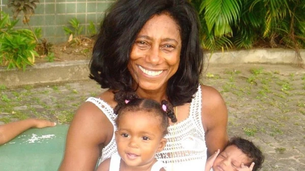 Glória Maria e as filhas, Maria e Laura por Reprodução/Instagram 