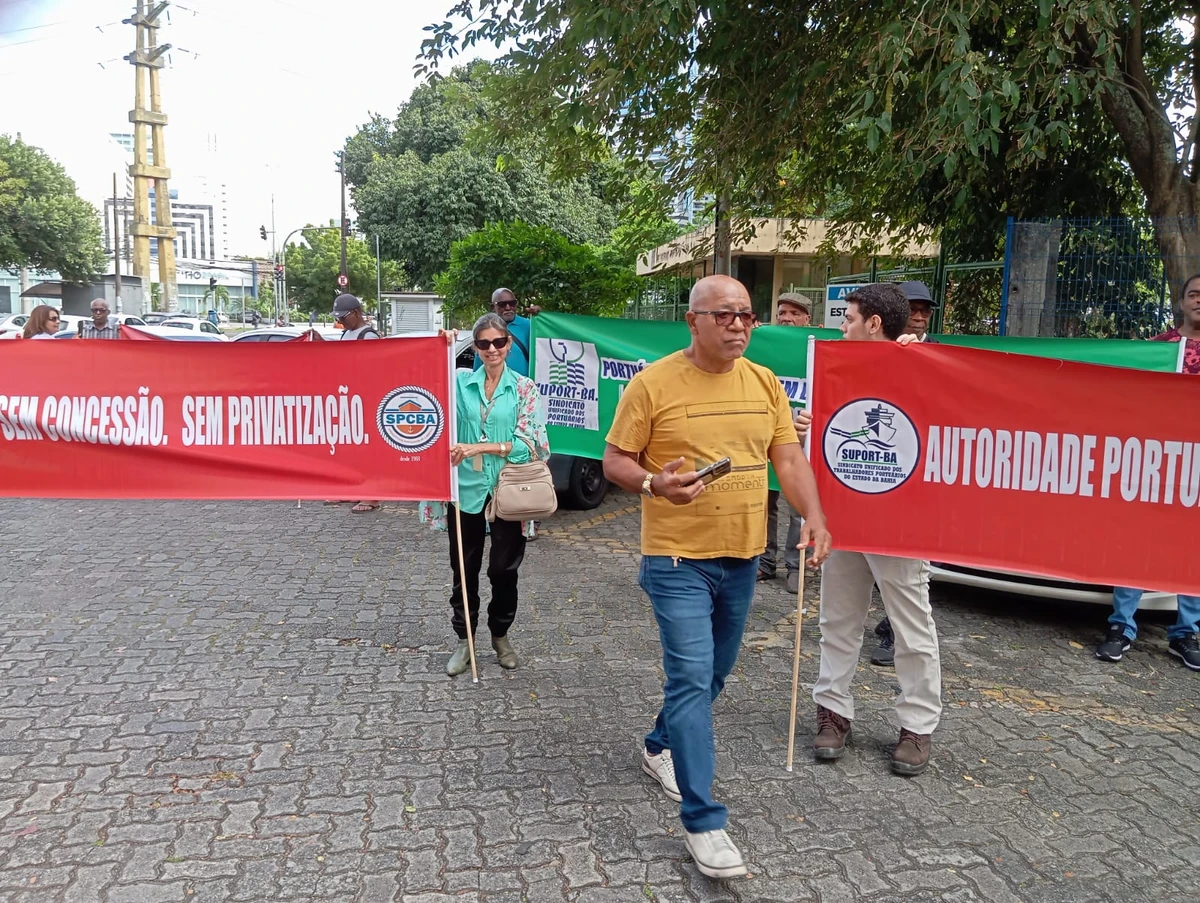 Protesto de trabalhadores do setor portuário por Divulgação 